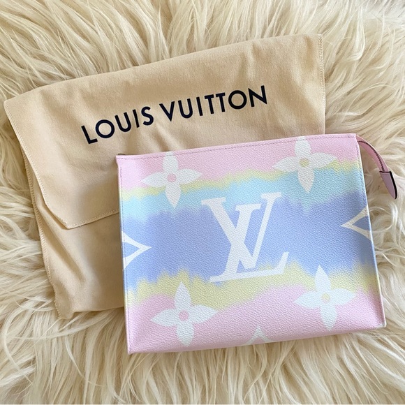 Louis Vuitton Handbags - NEW Louis Vuitton Escale Pastel Monogram Toiletry Pouch 26 Bag